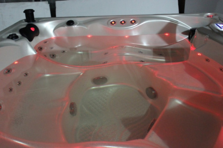 Гидромассажный бассейн Sunrans SR872